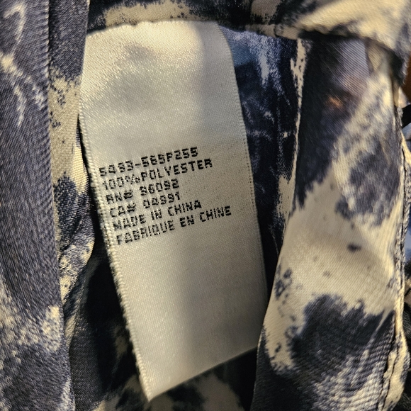 Women's sheer blouse - Picture 4 of 4